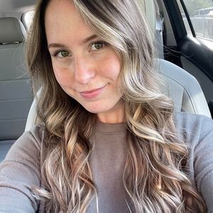 Meet your Posher, Mallory